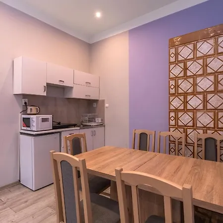 70S Hostel Kraków Zewnętrze zdjęcie
