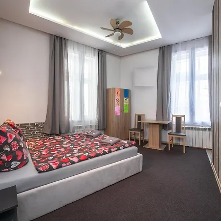 70S Hostel Kraków Zewnętrze zdjęcie